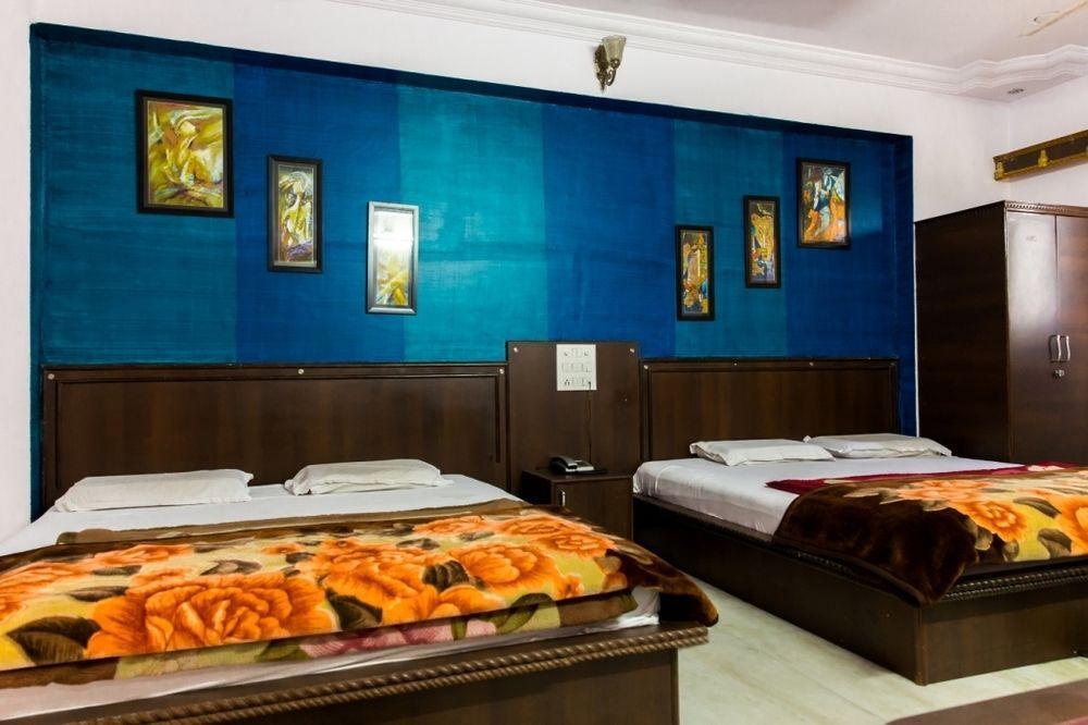 Hotel Udai Palace - Centrally Located Budget Family Stay Udaipur Exterior photo